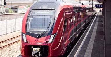 Stadler zaprezentował piętrowego Railjeta dla ÖBB [zdjęcia]