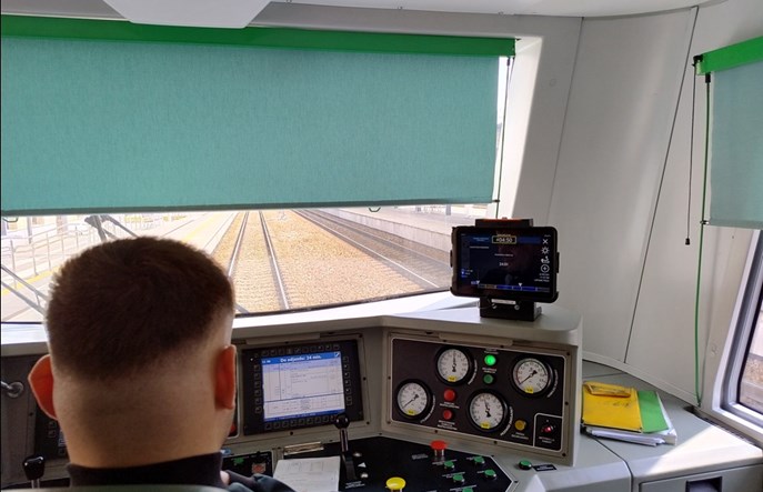 Koleje Mazowieckie będą wdrażać system SENSUM. Jest umowa z PGE EK