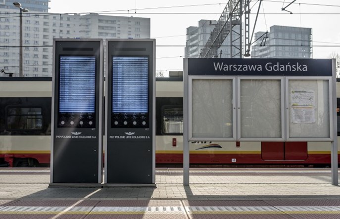 PKP PLK walczy o lepszą informacje pasażerską 