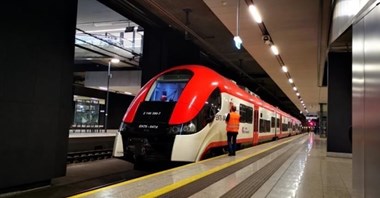 Marszałkowie utrzymają wszystkie połączenia z Poznania do Łodzi i Kutna 