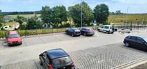 Otomino: nowy parking zachęca kierowców do jazdy pociągami