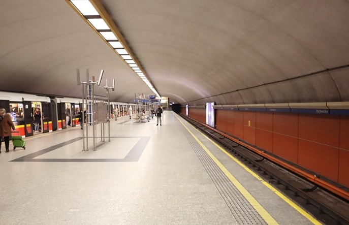 Metro Warszawskie po pożarze - Racławicka wróci jeszcze w tym tygodniu