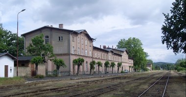 PLK odbudują krótką linię 780 w rejonie Zawidowa 