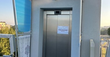 Radom Wschodni: Miejska winda nie działa, bo inwestycja jeszcze trwa