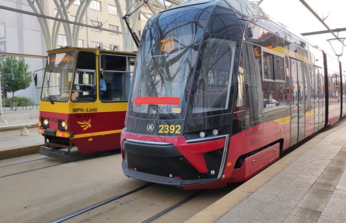 Łódź. 30 Moderusów odjeżdża. Potrzebne będą używane tramwaje 