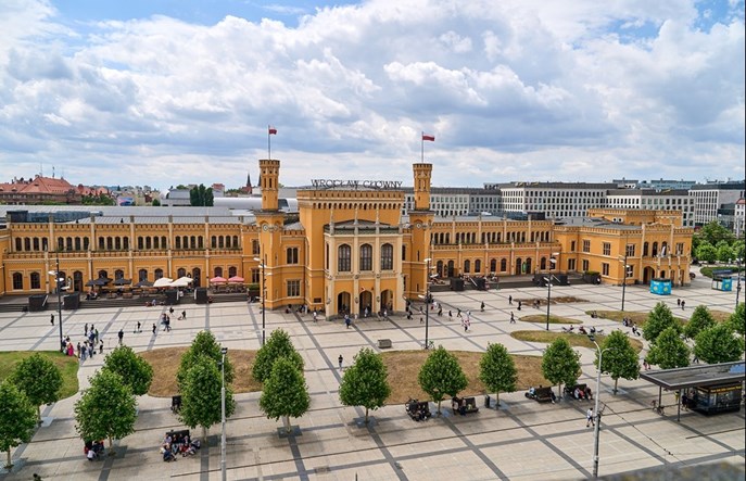 Największe stacje pasażerskie w Polsce. Wrocław liderem. Poznań spada