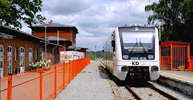 Koleje Dolnośląskie bez ofert na używane pociągi