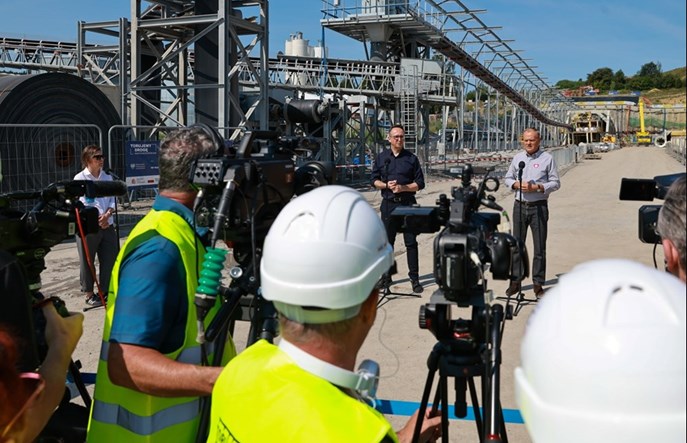 Nasza Kolej premiera Tuska. "Polska kolej ma być wzorem do naśladowania"