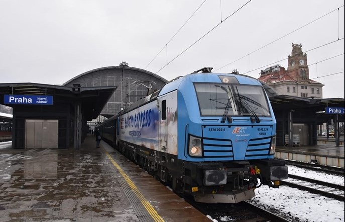 PKP Intercity. Nocny Baltic Express zmieni trasę. Wagon sypialny na stałe