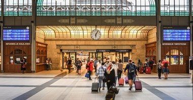 Proste ulgi w transporcie publicznym. Na jakim etapie są prace w resorcie infrastruktury?