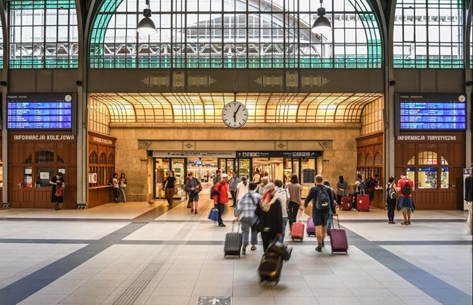 Proste ulgi w transporcie publicznym. Na jakim etapie są prace w resorcie infrastruktury?