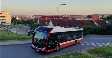 Brno zadowolone z trolejbusów bateryjnych. Dojadą do lotniska?