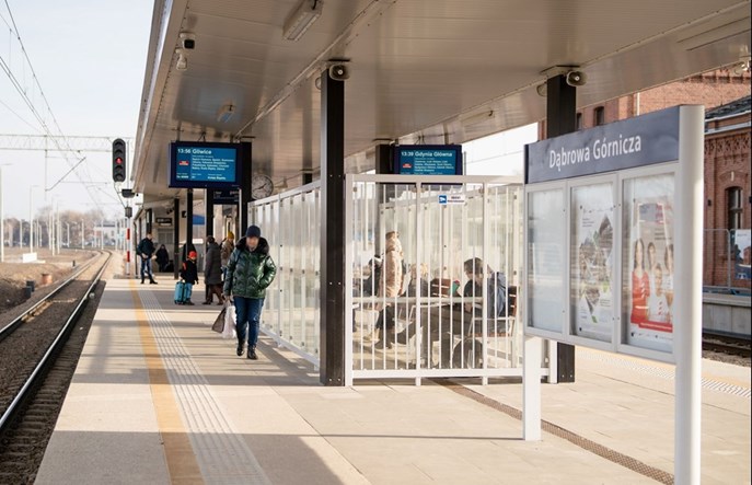 Prace na peronach w Dąbrowie Górniczej i Sosnowcu 