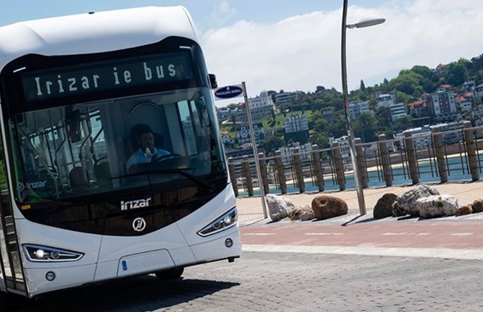Bielsko-Biała podpisuje dwie nowe umowy na 16 autobusów elektrycznych