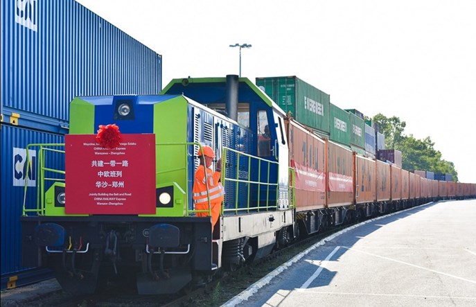 PKP Cargo: Pierwszy pociąg towarowy z Warszawy wyruszył do Chin!