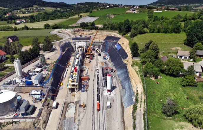 Mochocki: PLK nie obawiają się tanich ofert. Budowlanka wie, co robi