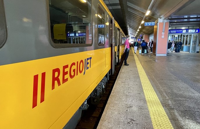 RegioJet szykuje skargę do KE: Pociągi na trasie Warszawa - Kraków dyskryminowane