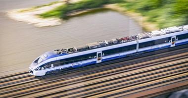 CUPT: 1,5 mld zł na tabor kolejowy i srk