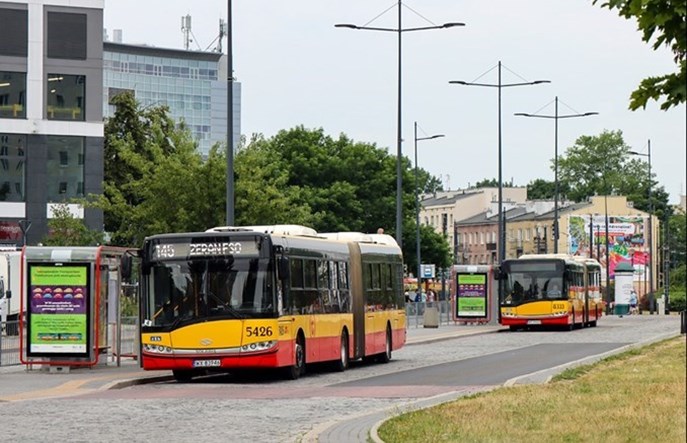 Warszawa: Solaris bez konkurencji w przetargu na 120 przegubowych autobusów
