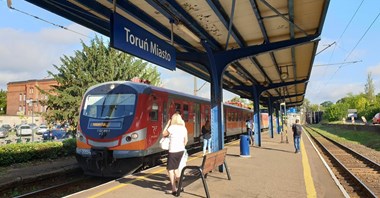 Więcej pociągów z Torunia do Kutna i Łodzi 
