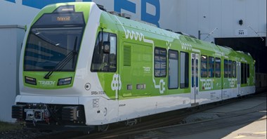 Stadler zaprezentował pierwszy bateryjny pociąg wąskotorowy