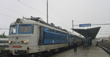 Dobiega końca eksploatacja elektrowozów serii 242