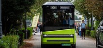 Autonomiczny minibus na wrocławskim cmentarzu  