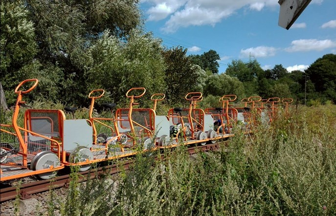Świętokrzyskie drezyny do Chmielnika. Samorząd przejmie wąskotorówkę?