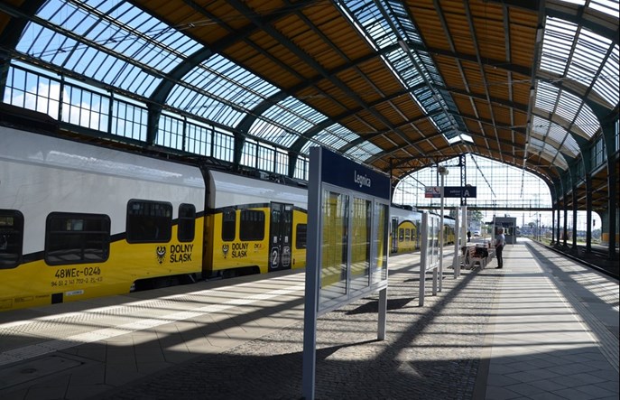 Lepszy rozkład jazdy na trasie Legnica – Kamieniec Ząbkowicki 