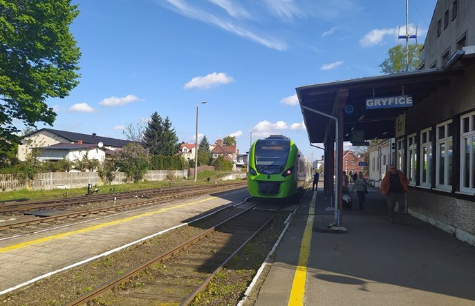 PLK: Nowe parkingi przesiadkowe w Gryficach i Złocieńcu gotowe