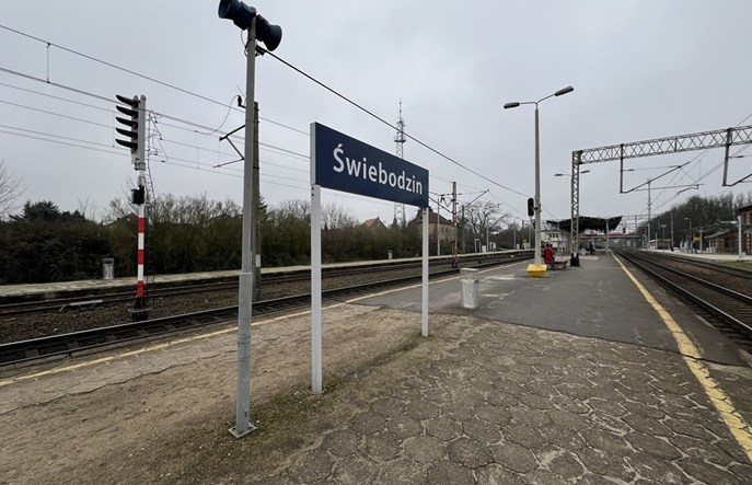 Koleje Wielkopolskie dojadą do Świebodzina. Kiedy?