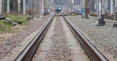 Skierniewice – Czachówek: Trakcja i Sarinż z najkorzystniejszą ofertą