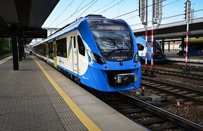 KŚ: Pociągi z Katowic do Ostrawy to kwestia lat 