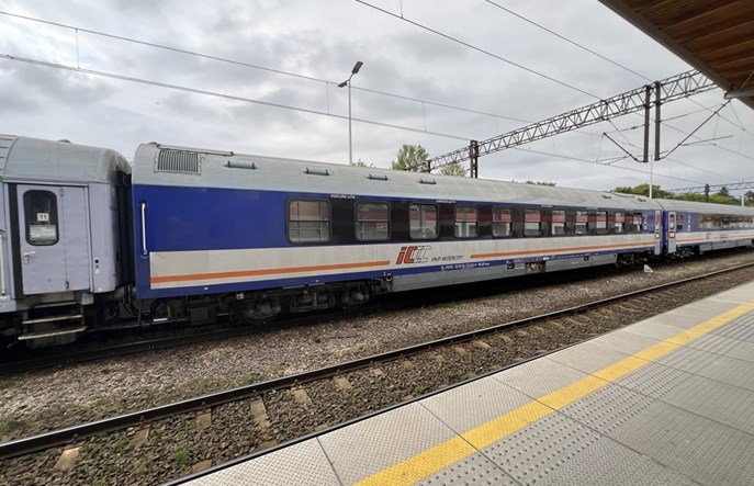 PKP Intercity analizują naprawę wagonów sypialnych. Do ruchu za granicę