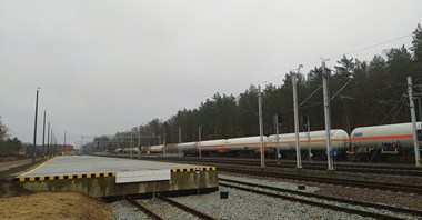 PLK przebudowuje kolejne punkty ładunkowe w regionach - dla towarów i wojska