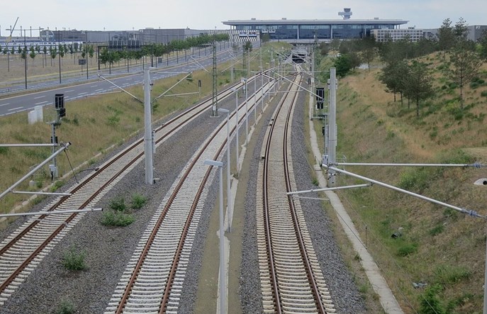 Szybciej na lotnisko w Berlinie. Z dworca głównego w 23 minuty