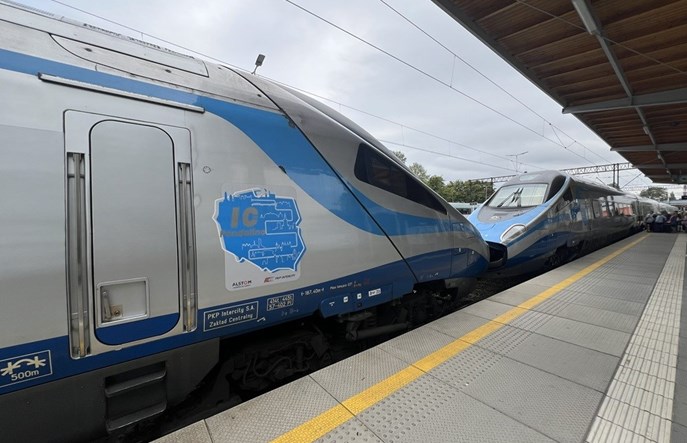 Przetarg na tabor KDP dla PKP Intercity ruszy pod koniec grudnia