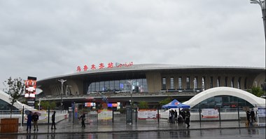 Pociągi z Kazachstanu do Chin pokonała pandemia COVID-19