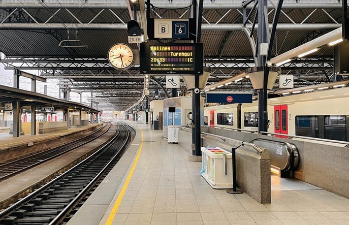 180 nowych EZT dla Belgii. Największy kontrakt w historii CAF