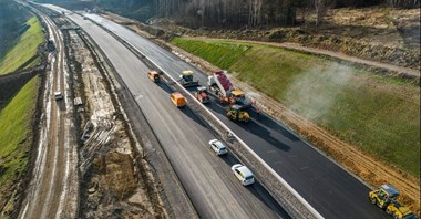 GDDKiA: Waloryzacja 5 proc. w górę, pierwsze aneksy w wakacje
