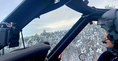 Policyjne helikoptery pomagają dbać o bezpieczeństwo linii