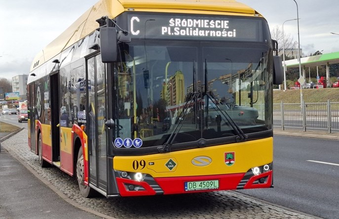 Wałbrzych podpisał umowę na 14 autobusów wodorowych