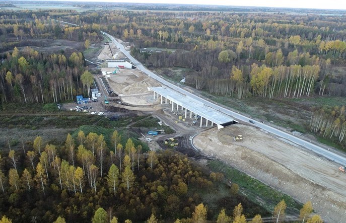 Rail Baltica wyhamuje? Przeszkodą Wody Polskie