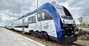 Pojazdy regionalne PESA dla Kolei Rumuńskich z homologacją. Ruszają dostawy