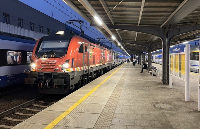 Pociągi Szczecin – Warszawa przyspieszyły. Już po raz ostatni?