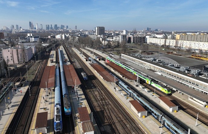 6 ofert na przebudowę Warszawy Wschodniej