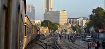Pakistan. Zgliszcza kolei obwodowej w Karaczi