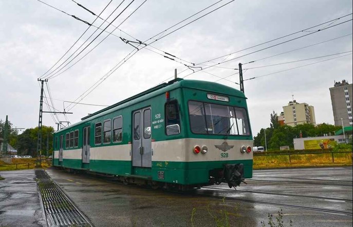 Budapeszt. Kolej podmiejska HEV bez ofert na nowe pociągi 