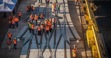 CONTRACK w Poznaniu: I etap zabudowy płyt zakończony