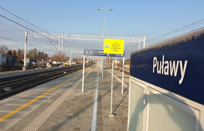 Mołdawianin pomiędzy wagonami towarowymi w Puławach. Został zatrzymany Mołdawianin pomiędzy wagonami towarowymi w Puławach. Został zatrzymany